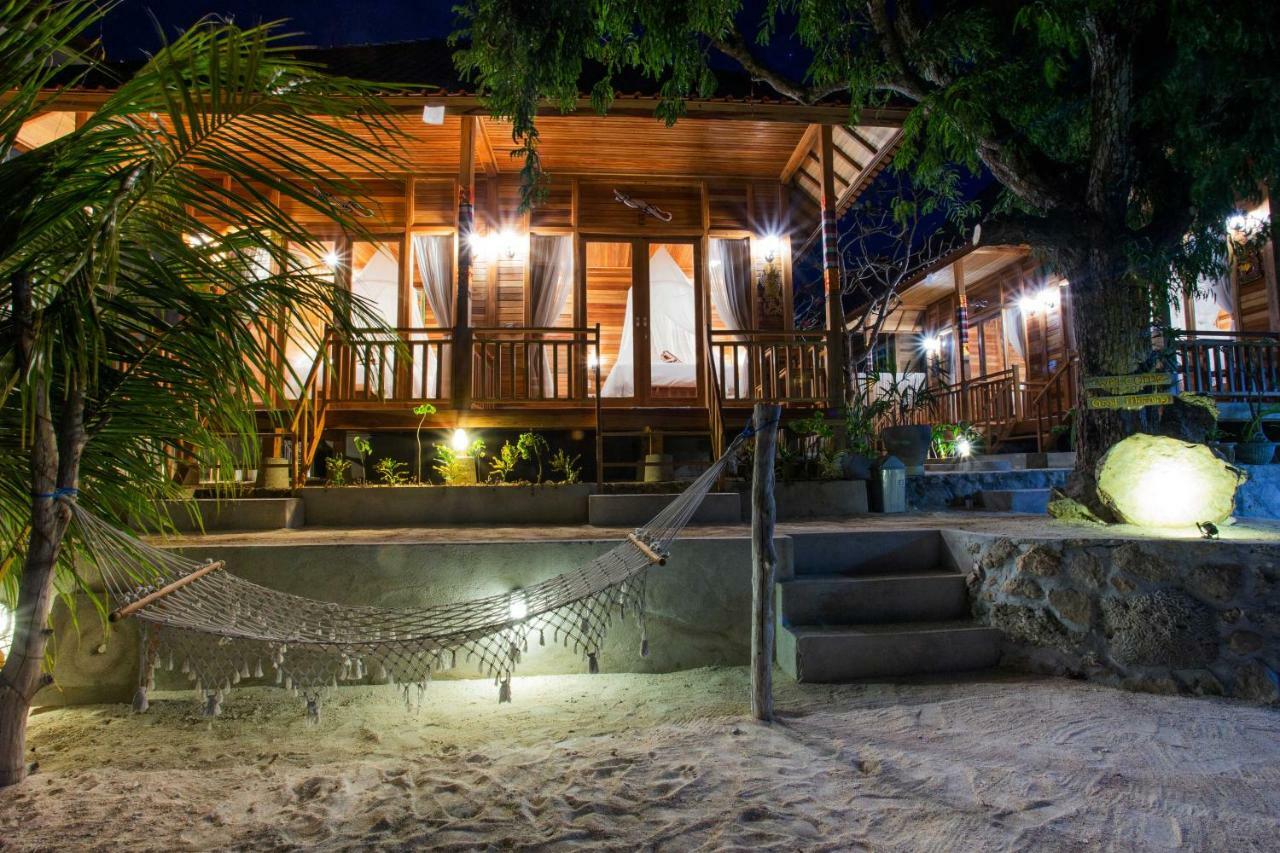 Wooden Beach Sunset Cottages Lembongan Eksteriør bilde